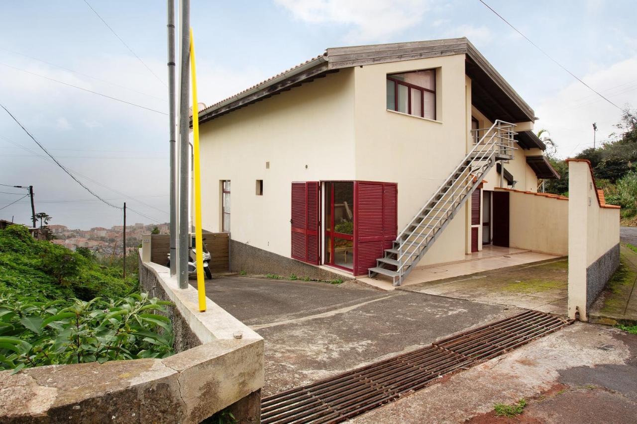 Casa Conny Daire Caniço Dış mekan fotoğraf